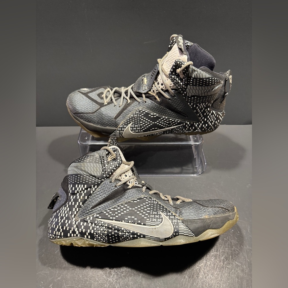 Nike Lebron XII 12 Men's Limited Edition BHM Shoes Sneakers 2014 Size 14